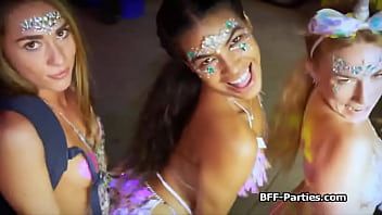 再生 ふしだらな ravers 仕上げ パーティー オン ディック アット ホーム