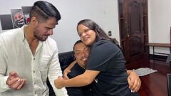 Oynat Latina amatör Paty Bumbum, kirli sohbette 'El Toro De Oro' sürüyor