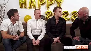 play Guysaysyes.com - podemos festejar aquí mismo