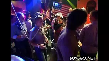 Reproduzir A mais surpreendente festa de sexo homossexual