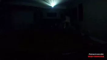 Redare Distracție cu o curvă rave în sala de teatru a prietenilor în timpul petrecerii