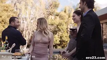 Oynat Bir parti yerine sıkılmış kenzie madison sikikleri
