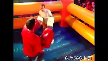 play 熱心なパーティーで角質の同性愛者の男