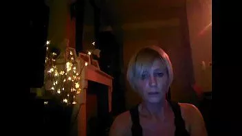 Jouer Ellen devient folle ici, avec sa nouvelle nourriture et ses mouvements.