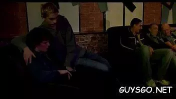 play Tatlı homo seks seven çılgın ahbaplar